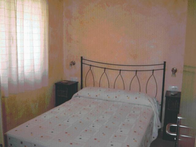 Hostal Valle Del Iregua Albelda De Iregua ห้อง รูปภาพ